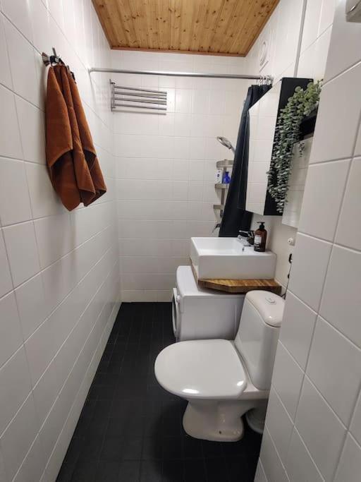 Private Apartment Near Ruissalo, Castle, Harbour - Ac, Free Parking Turku Esterno foto