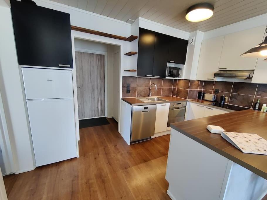 Private Apartment Near Ruissalo, Castle, Harbour - Ac, Free Parking Turku Esterno foto