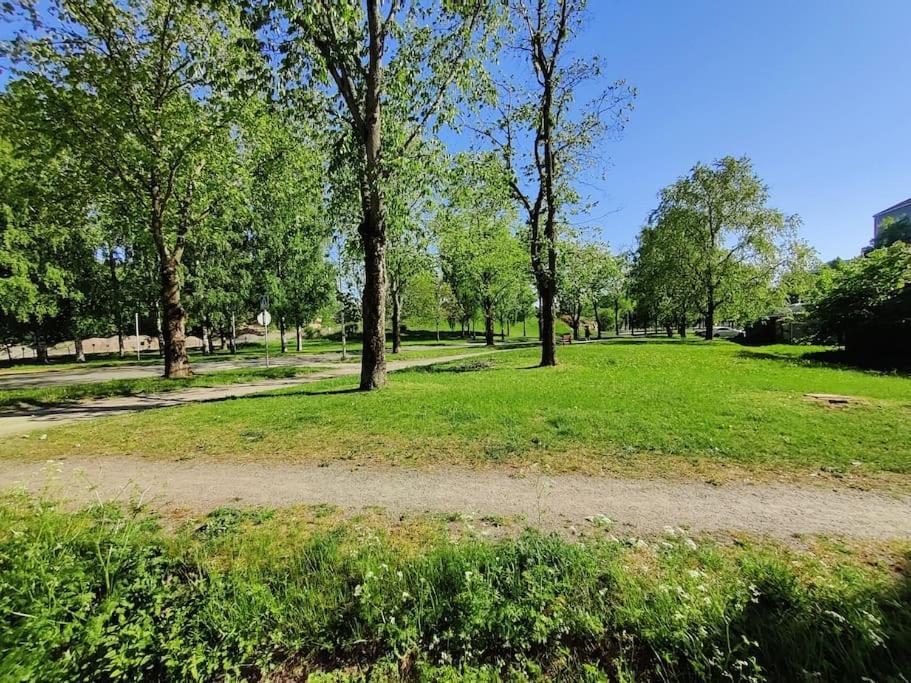 Private Apartment Near Ruissalo, Castle, Harbour - Ac, Free Parking Turku Esterno foto