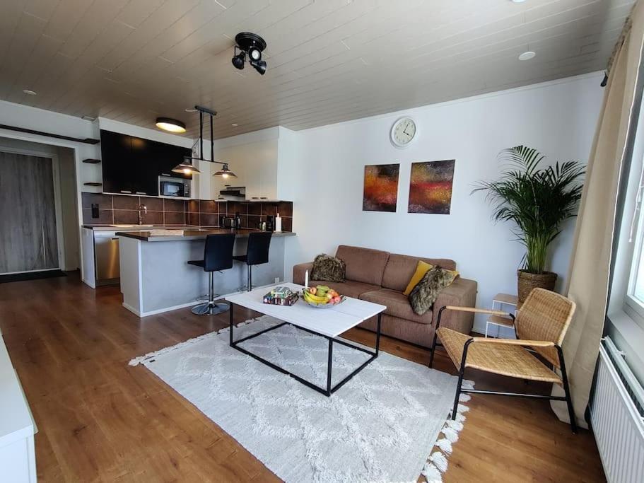 Private Apartment Near Ruissalo, Castle, Harbour - Ac, Free Parking Turku Esterno foto